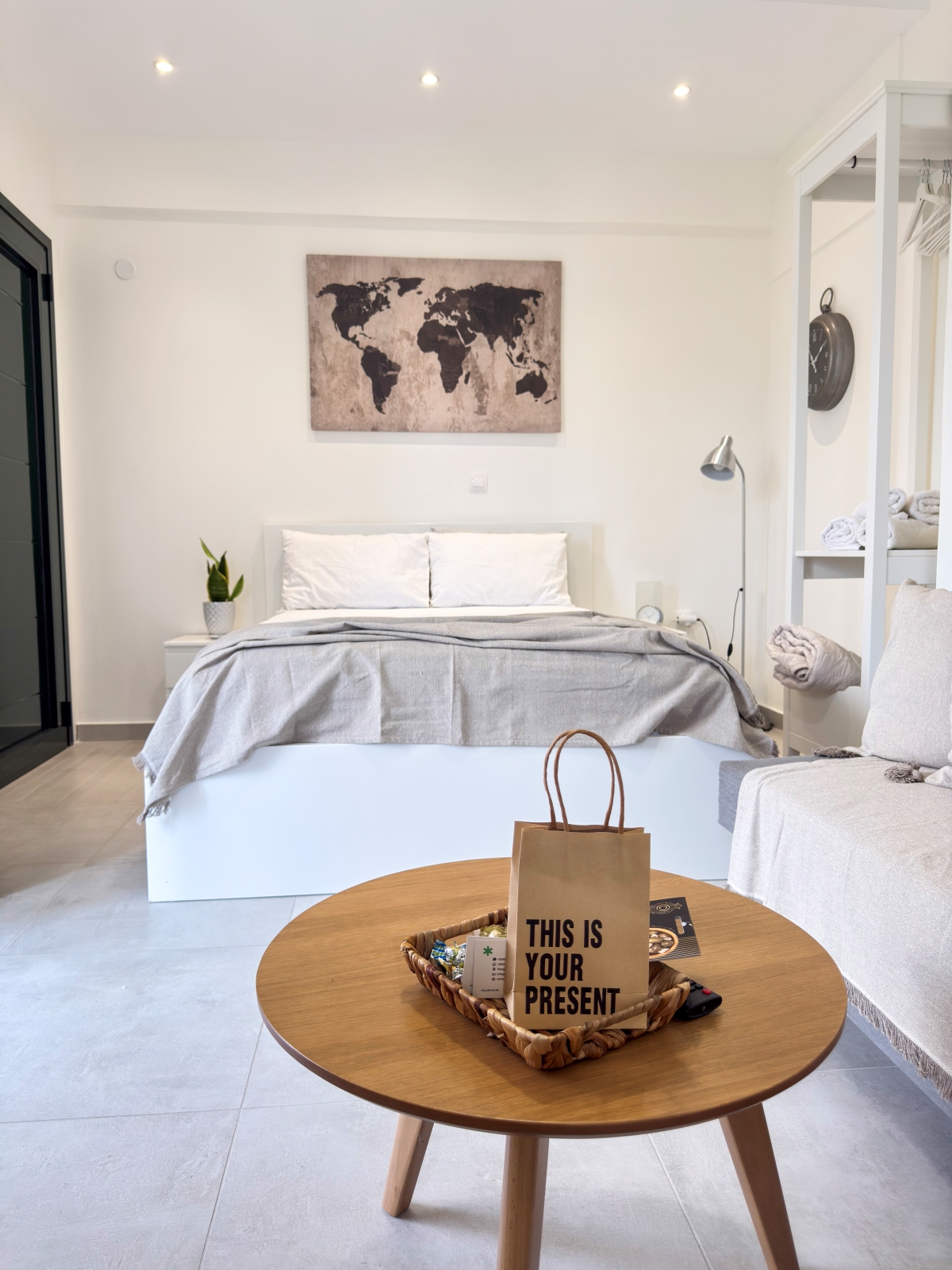 venias place lefkada