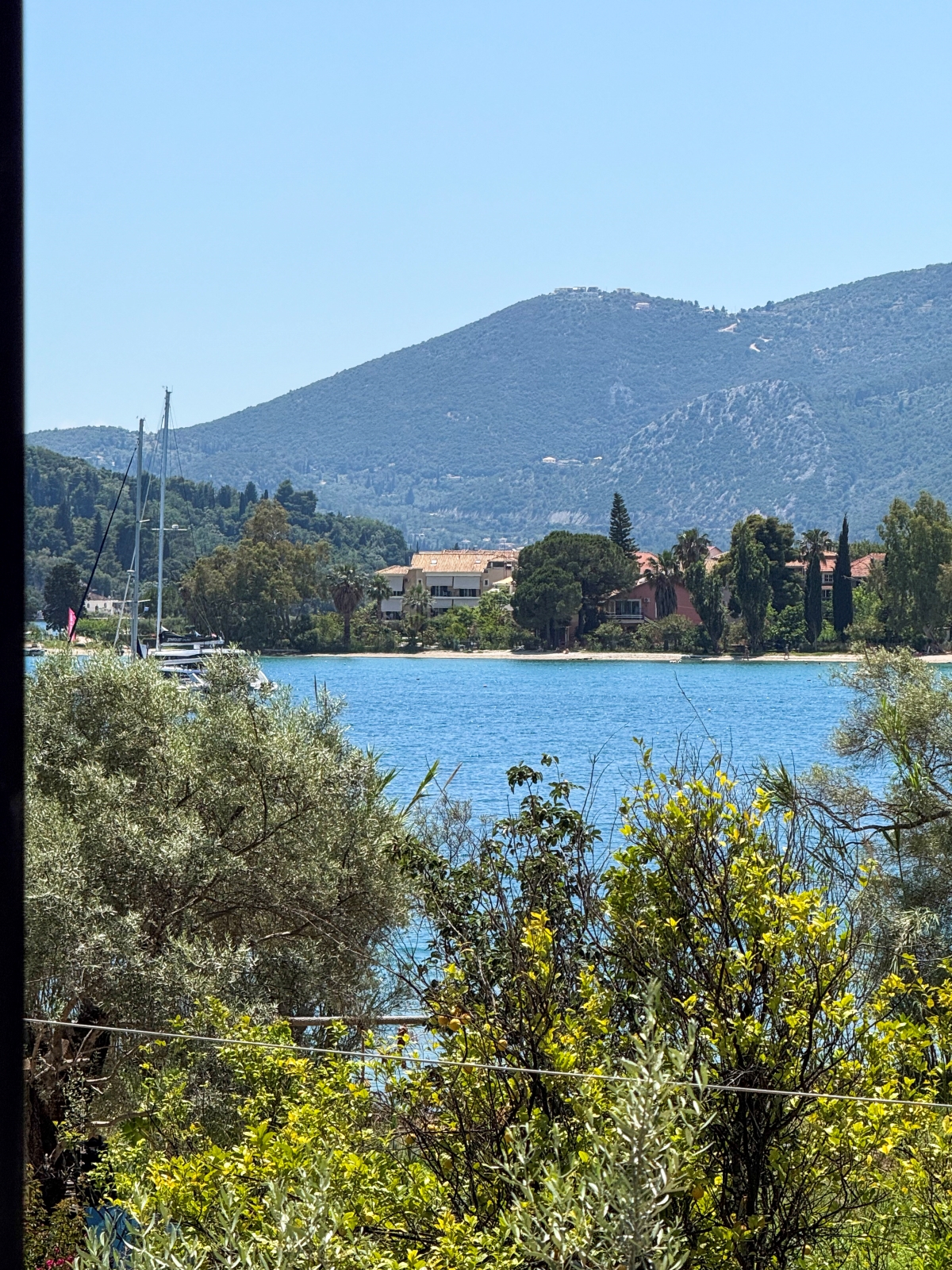 venias place lefkada